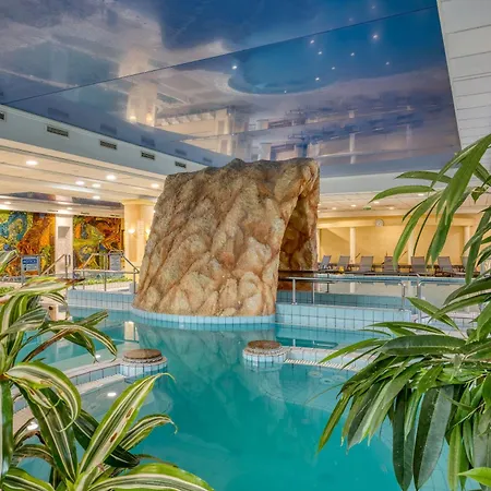 فندق Ensana Thermal Margaret Island بودابست