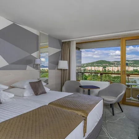 Szálloda Ensana Thermal Margaret Island 4*