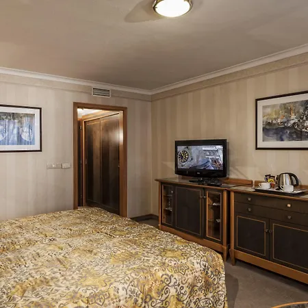 Otel Ensana Thermal Margaret Island Budapeşte