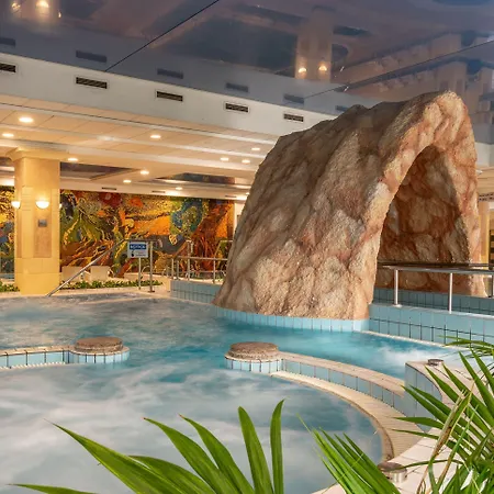 Ensana Thermal Margaret Island 4* 布达佩斯